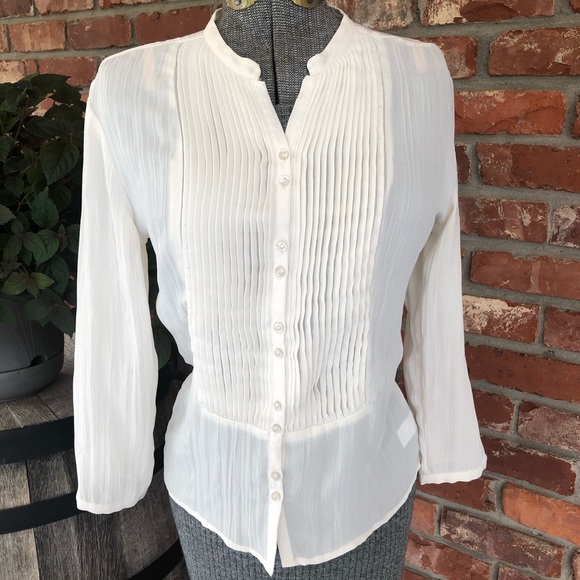 Oleg Cassini button up - Picture 1 of 4